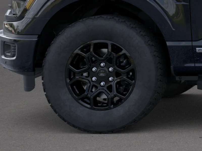 New 2026 Agate Black Metallic Ford XLT image 44