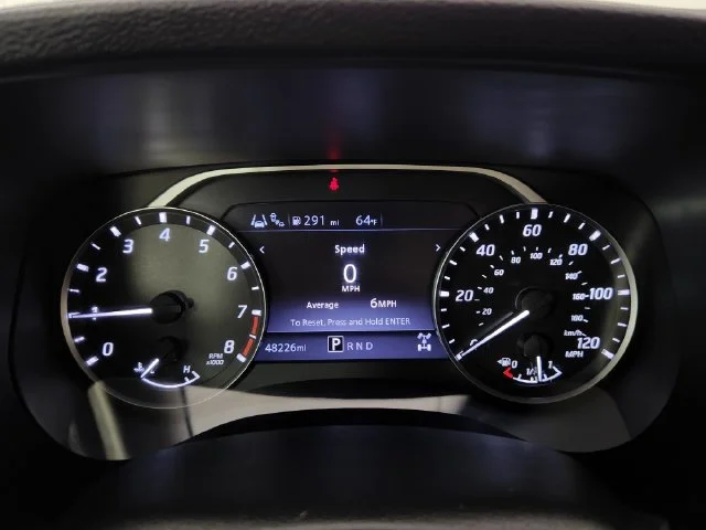 Used 2023 Gray Nissan S image 22