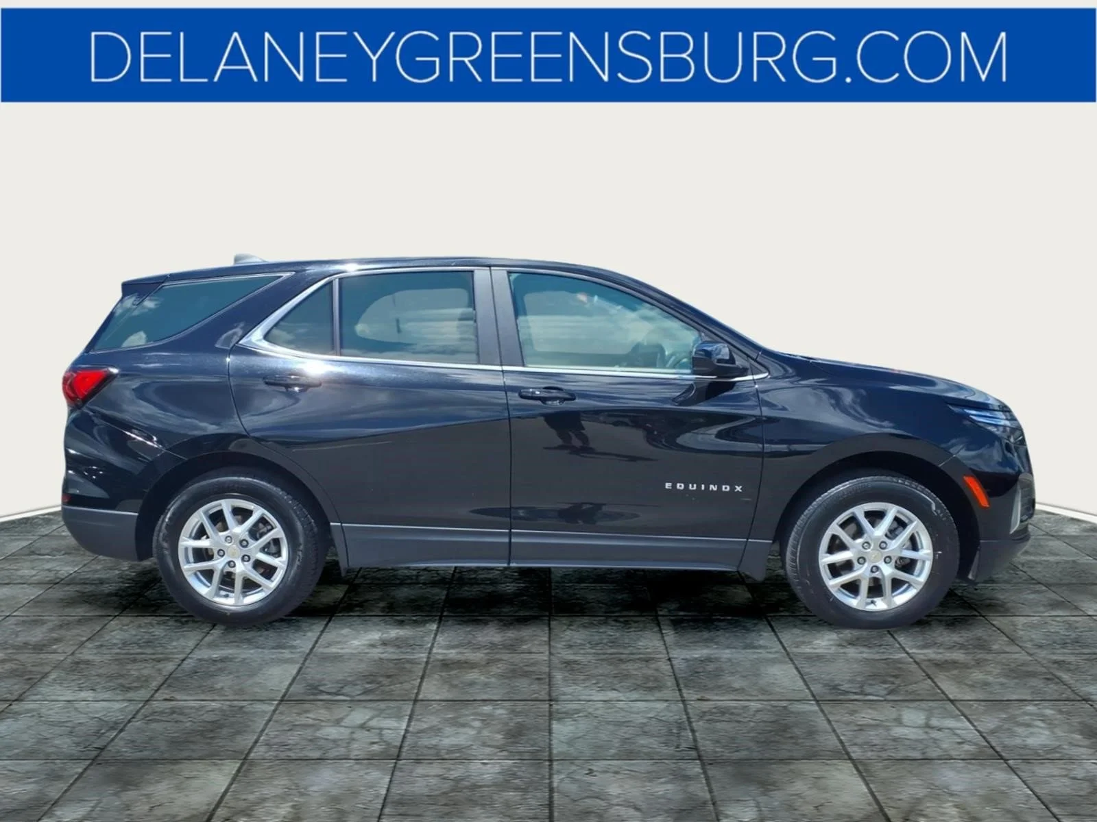 Used 2024 Mosaic Black Metallic Gb8 Chevrolet LT image 2