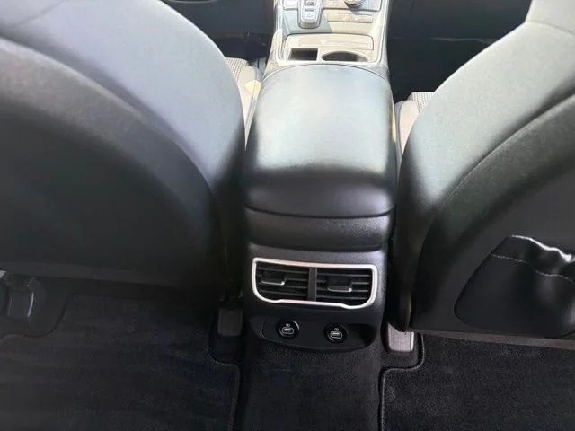 Used 2023 Gray Hyundai SEL image 38