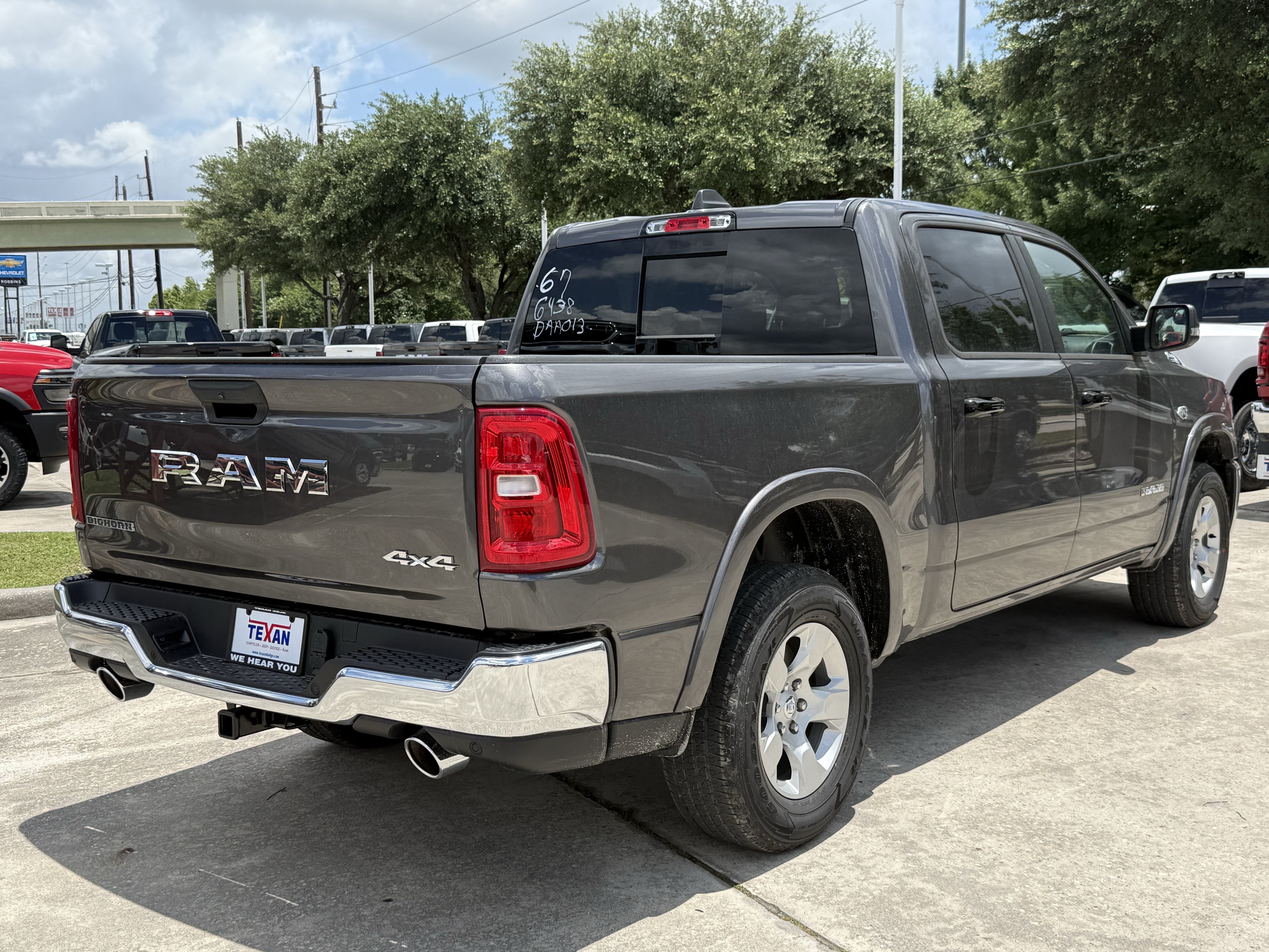 New 2026 Granite Crystal Metallic Clearcoat RAM Big Horn image 4