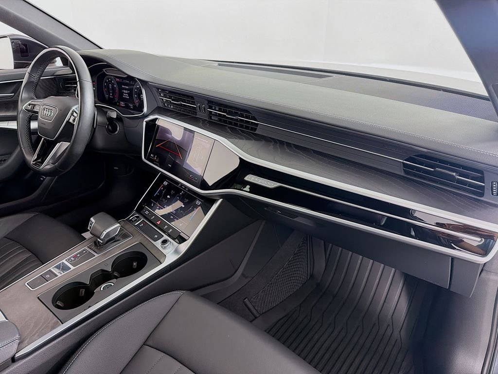 Used 2024 Manhattan Gray Metallic Audi Premium image 30
