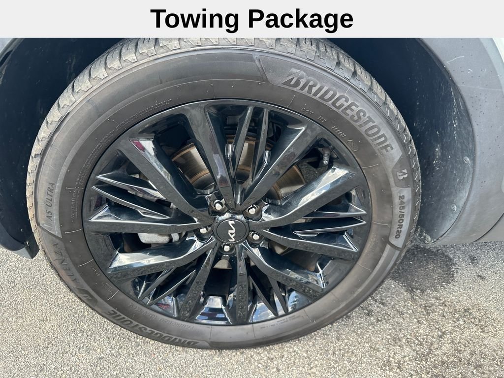 Used 2022 White Kia SX image 10