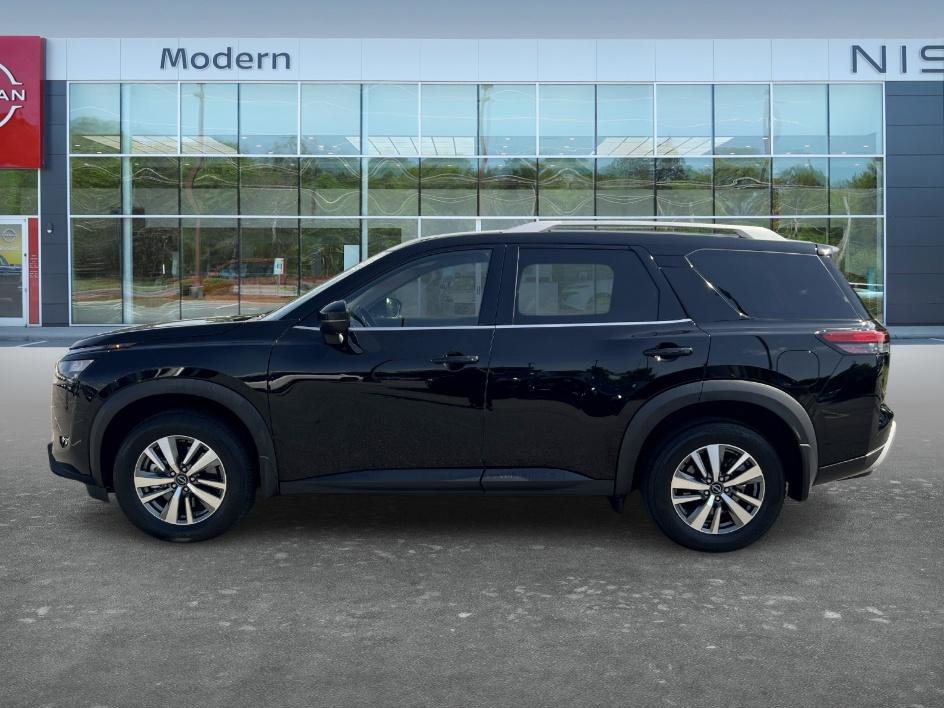 Certified Used 2025 Super Black Nissan SL image 8