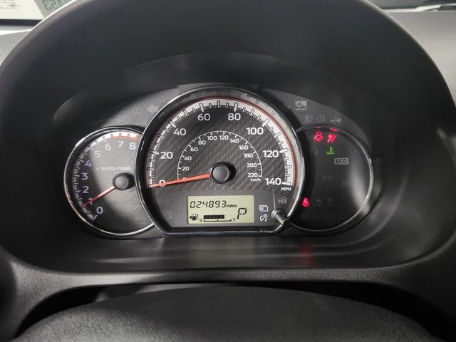 Used 2024 Black Mitsubishi SE image 22
