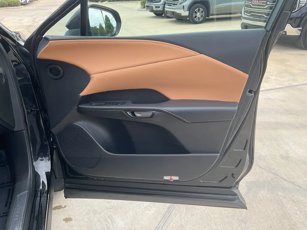 Used 2023 Black Lexus 350 Premium image 17