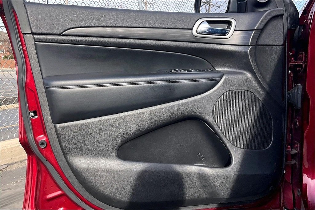 2021 JEEP GRAND CHEROKEE - Image 19