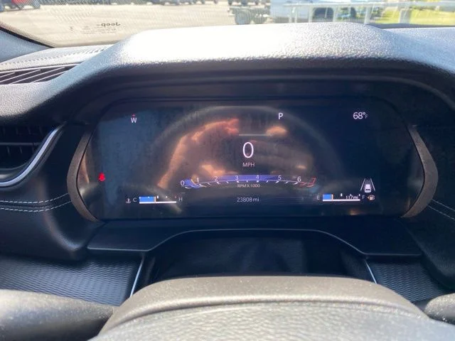 Used 2025 White Jeep Altitude X image 16