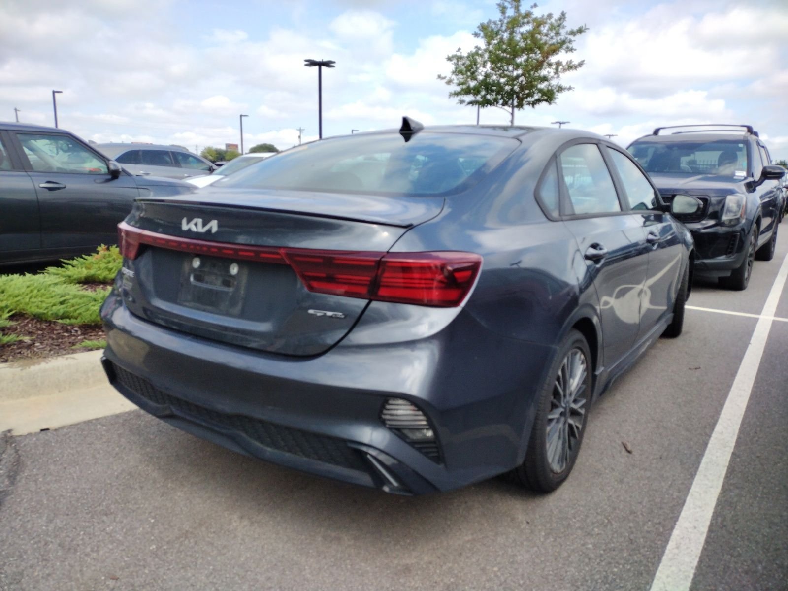 Used 2024 Gray Kia GT-Line image 4
