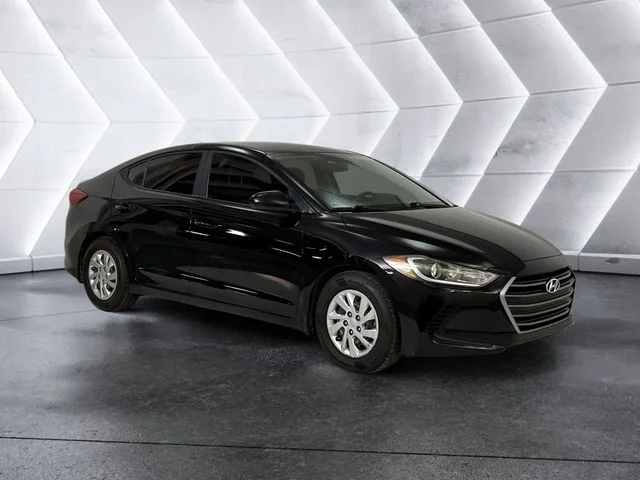 2017 Hyundai Elantra 2.0 SE A/T's photo