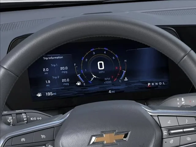 New 2027 Summit White Chevrolet LT image 18