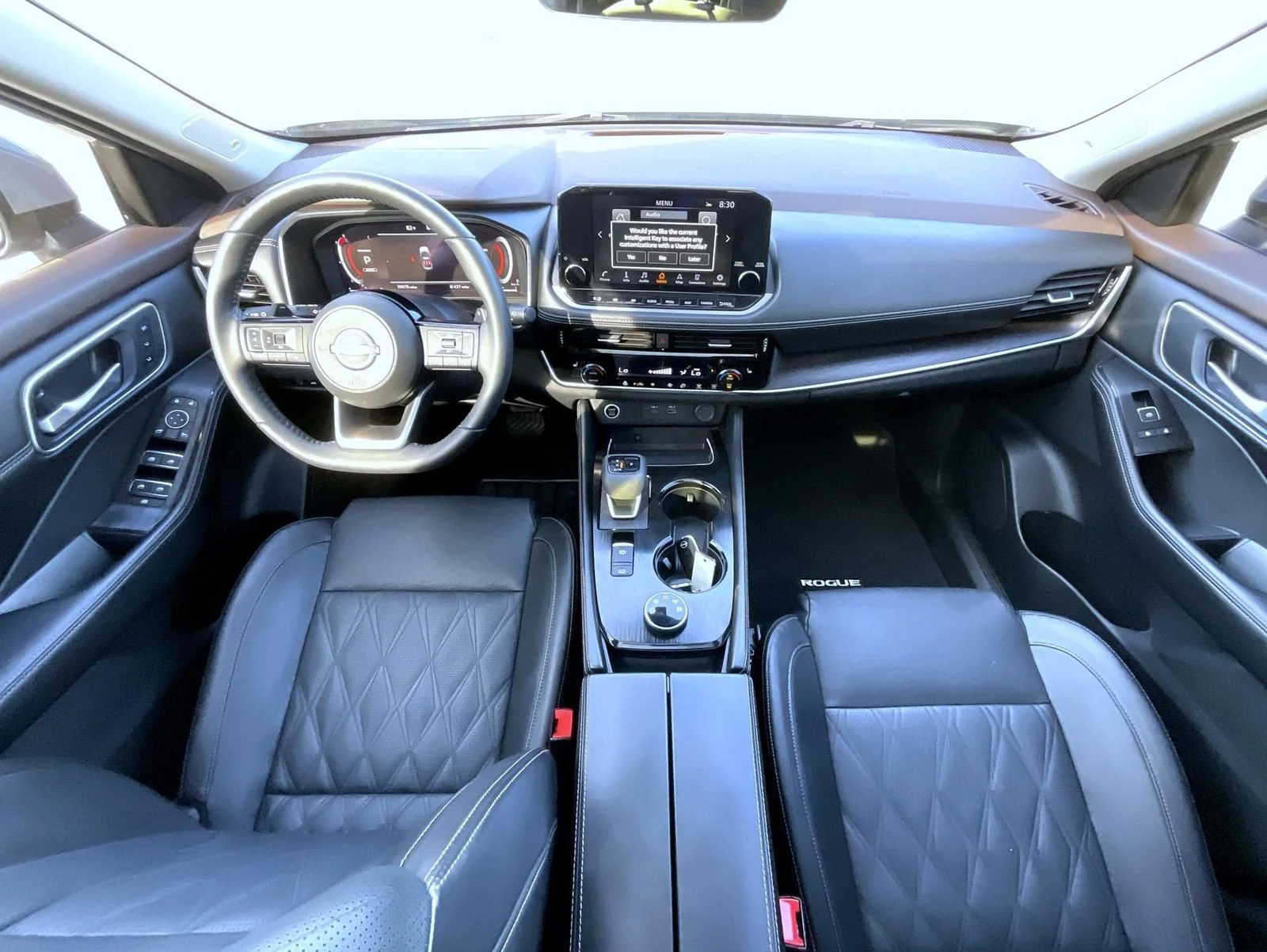 Used 2023 Gray Nissan Platinum image 14