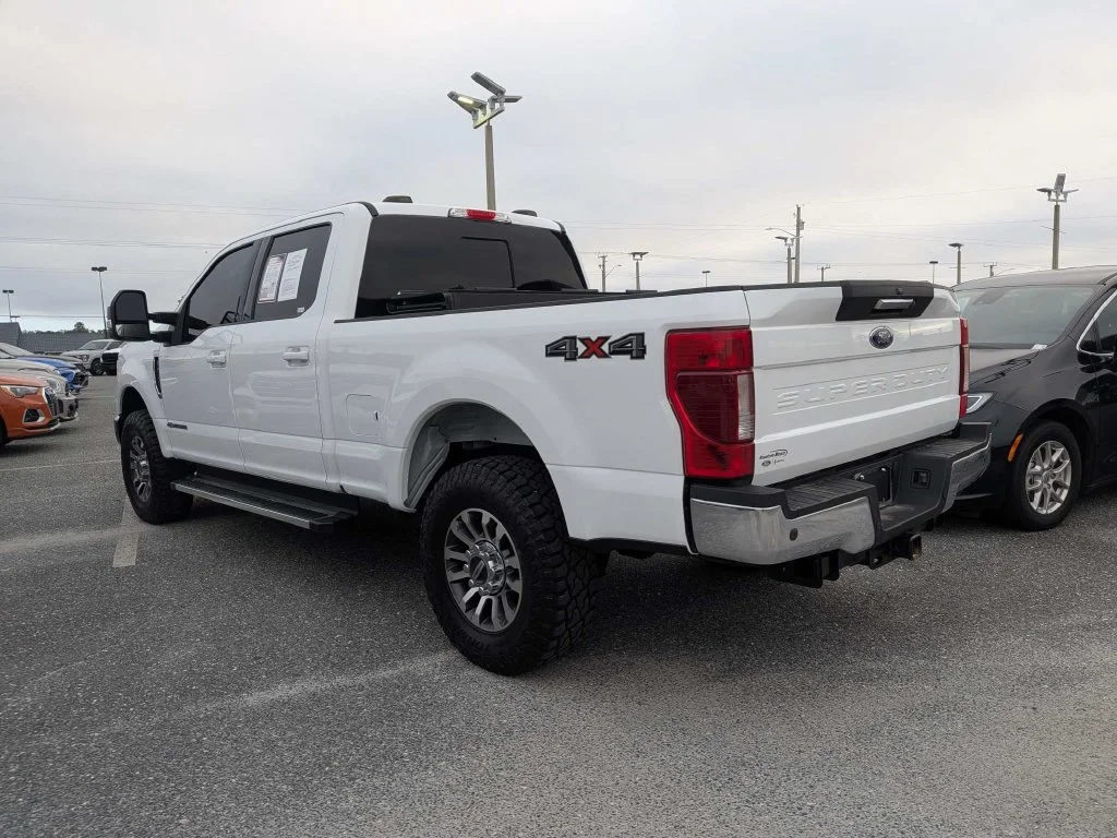 Used 2022 Oxford White Ford Lariat image 5