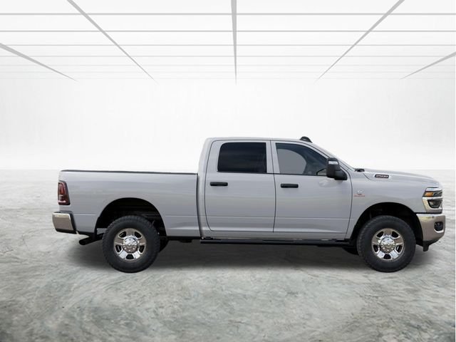 New 2026 Bright White Clearcoat RAM Tradesman image 22