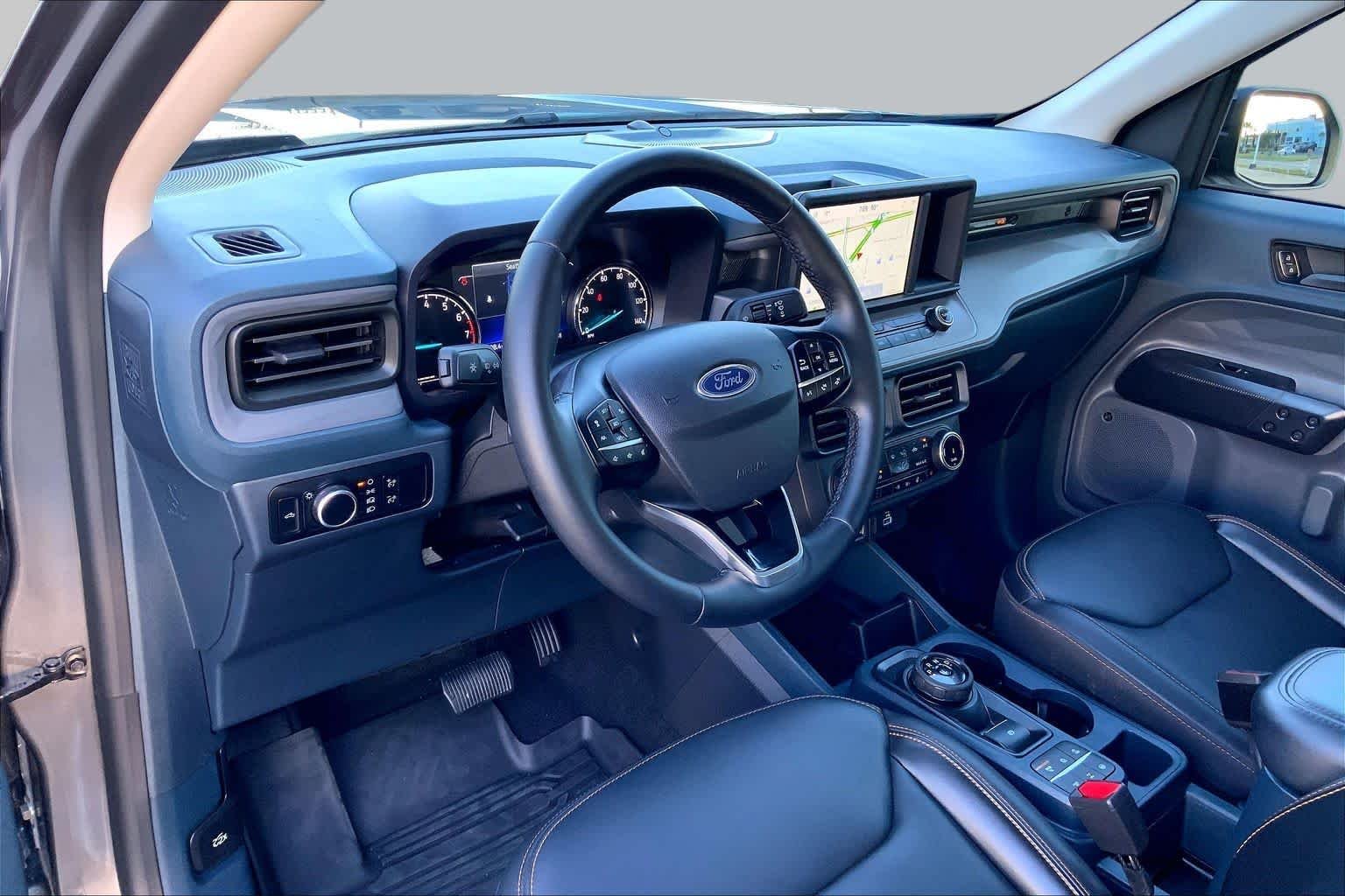 Used 2024 Carbonized Gray Metallic Ford LARIAT Advanced image 18