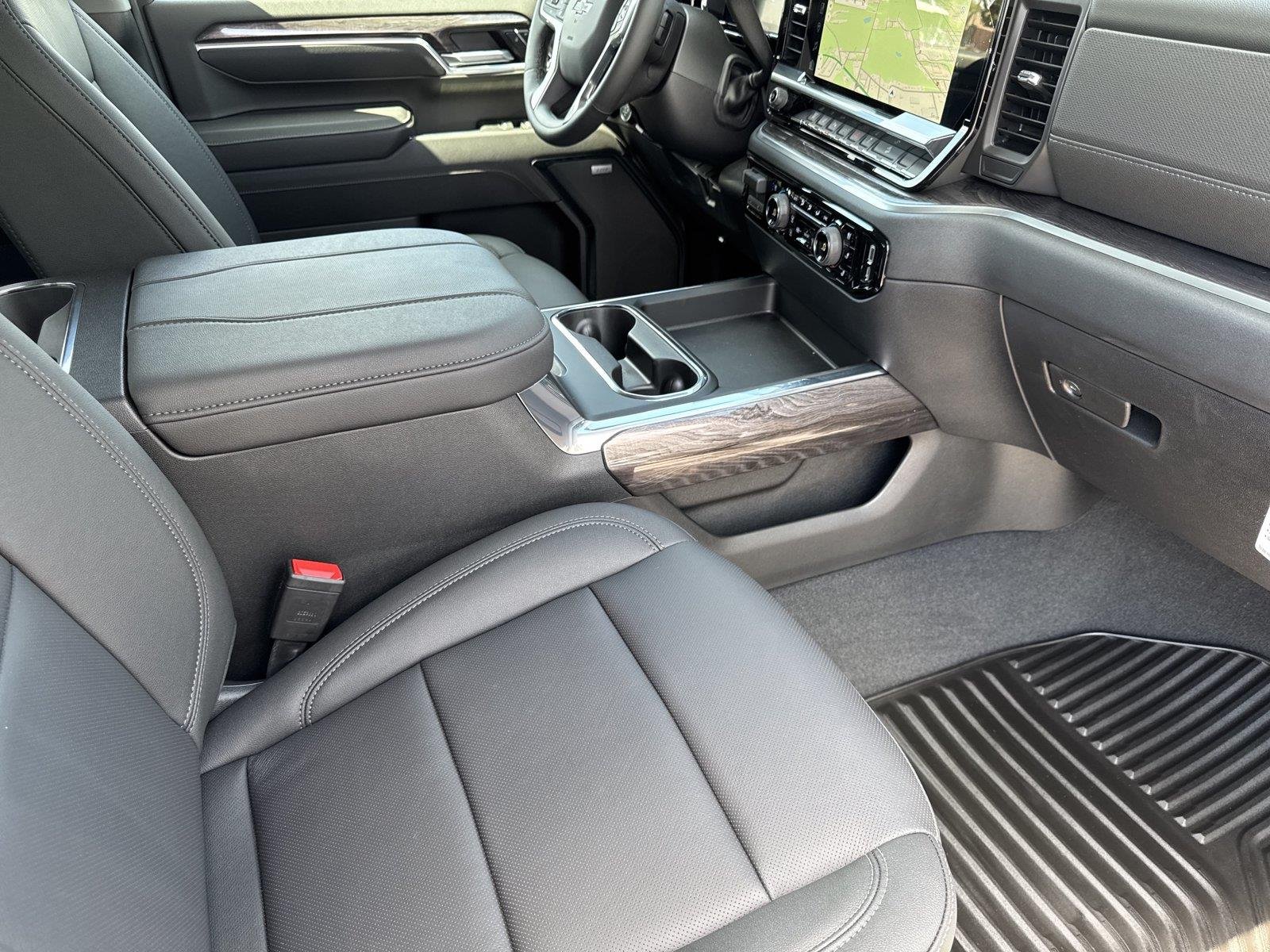 2026 Chevrolet Silverado 2500 HD LTZ - Photo 34