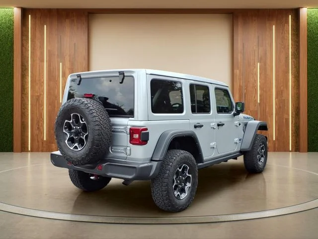 Used 2023 Silver Jeep Rubicon 4xe image 33