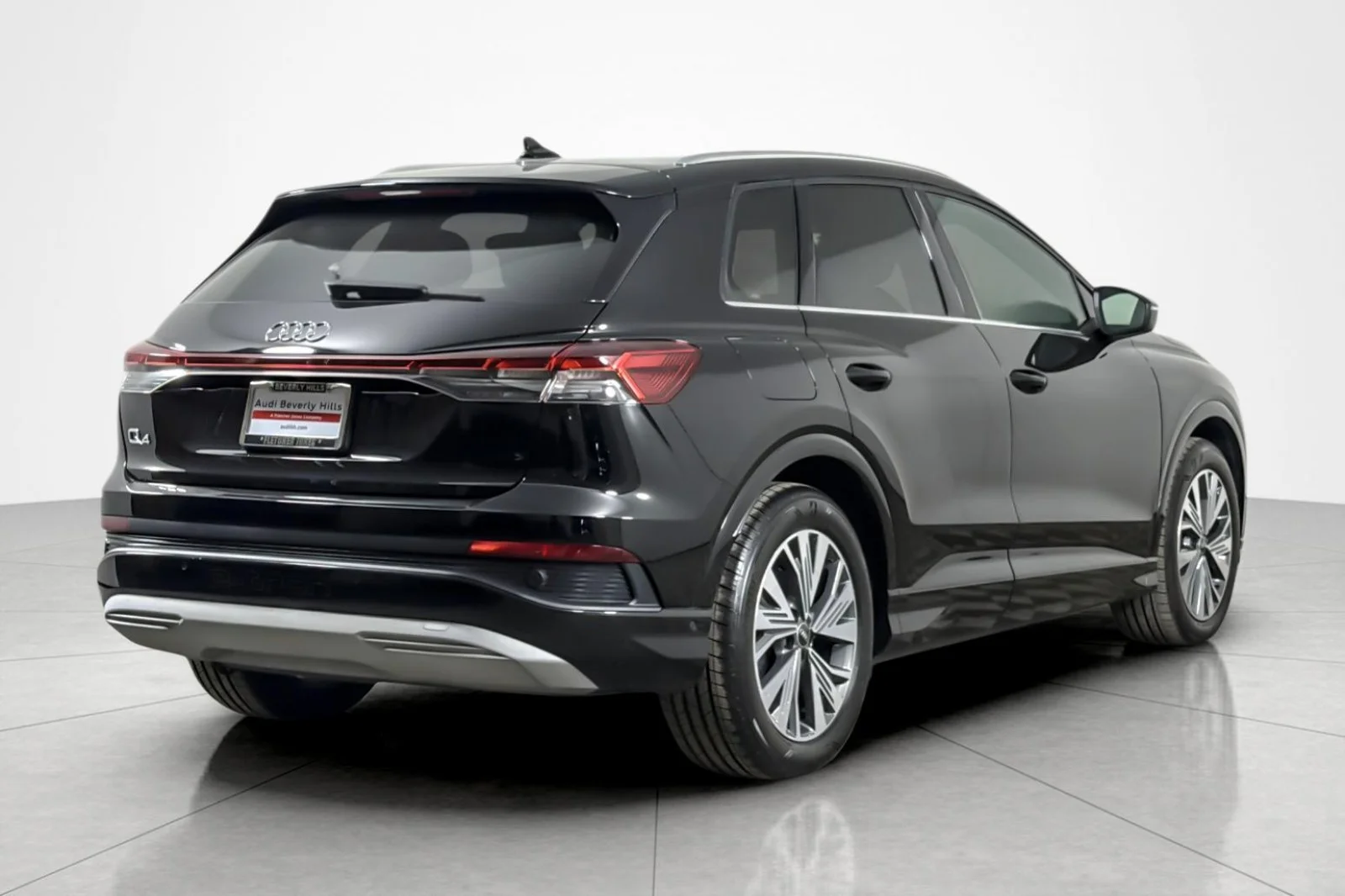 Used 2023 Mythos Black Metallic Audi Premium Plus 40 RWD image 5