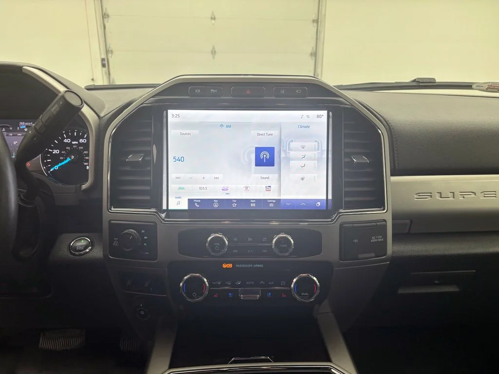 Used 2022 Silver Ford Lariat image 24