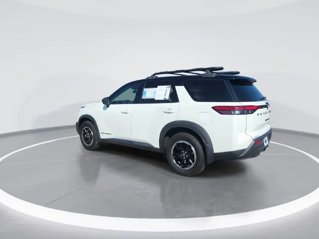 Used 2023 White Nissan Rock Creek image 6