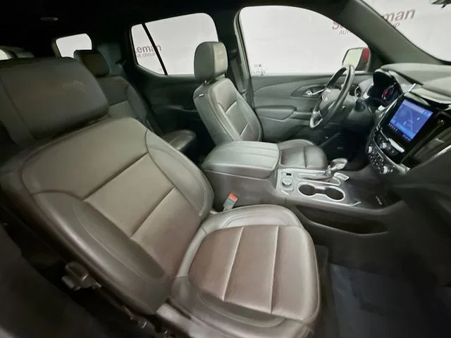 Used 2023 Red Chevrolet High Country image 33