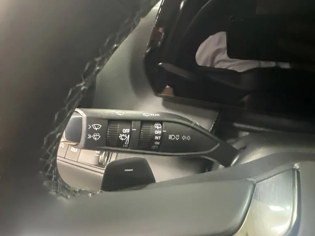 New 2027 Mosaic Black Metallic Chevrolet LT image 20