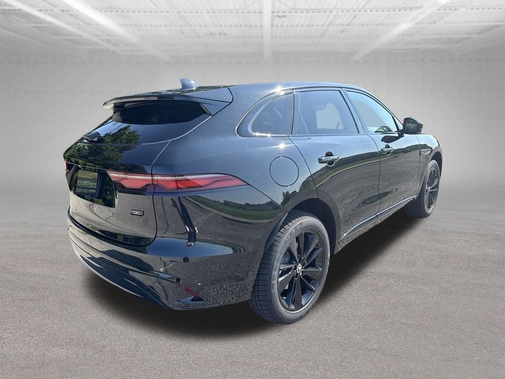 2026 Jaguar F-Pace R-Dynamic S - Photo 7