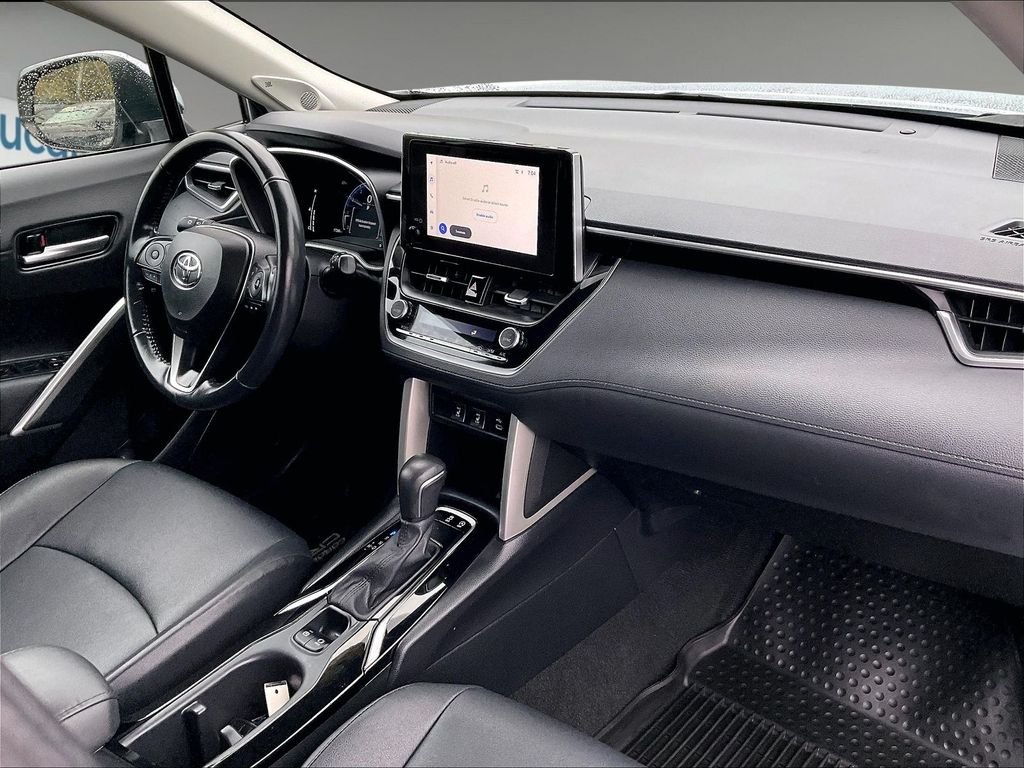 Used 2023 Silver Toyota XLE image 14
