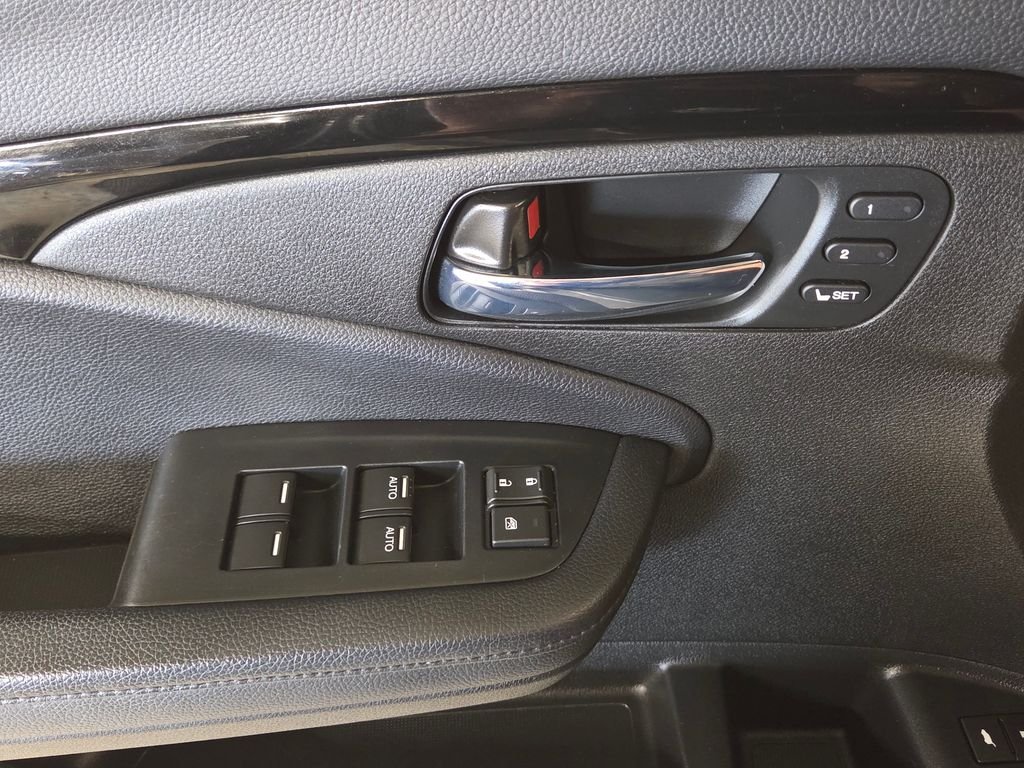 Used 2022  Honda Touring image 26