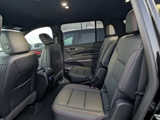 New 2026 Mosaic Black Metallic Chevrolet Z71 image 7