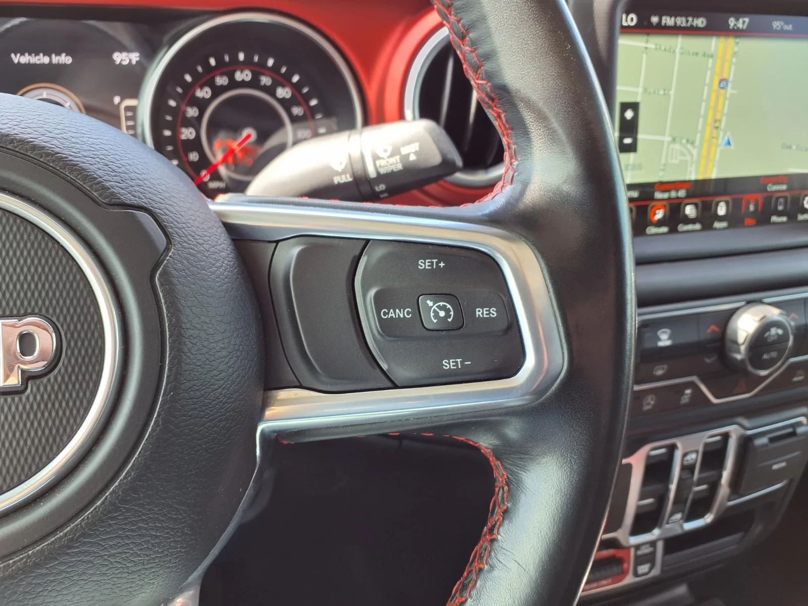 Used 2022 White Jeep Rubicon image 23