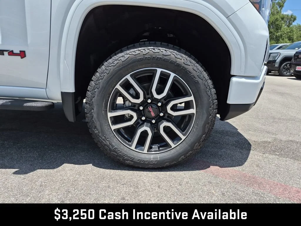 New 2026 Summit White GMC AT4 image 17