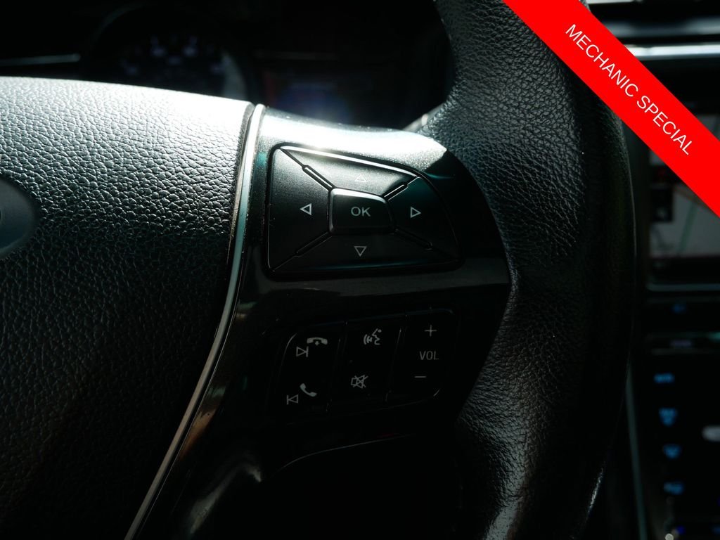 Used 2016 Gray Ford Limited image 21