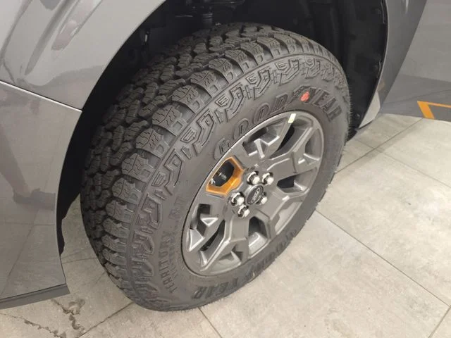 New 2026 Carbonized Gray Metallic Ford Tremor® image 42