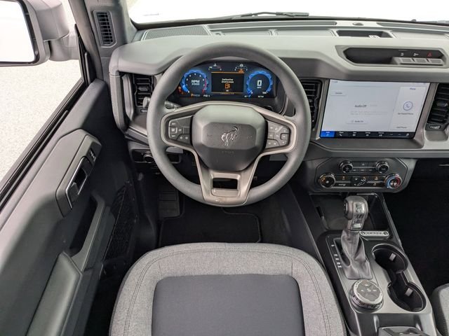 2025 Ford Bronco 4-Door Base - Photo 15