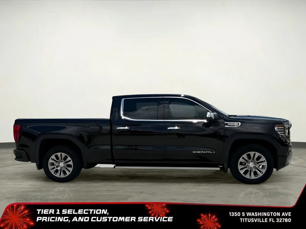 Used 2023 Onyx Black GMC Denali image 13