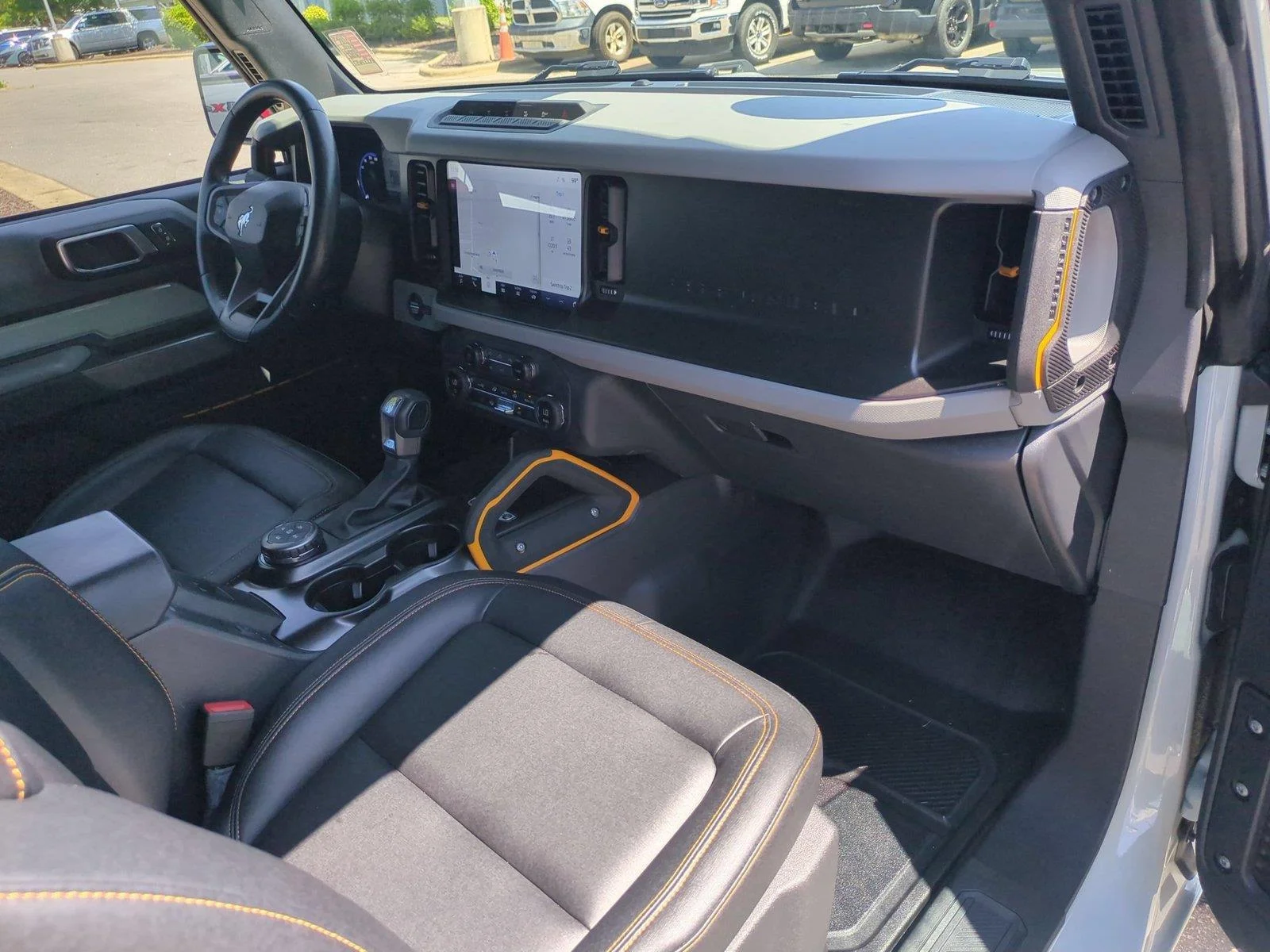 Used 2023 Cactus Gray Ford Badlands Advanced image 34