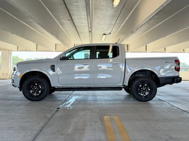 New 2026 Avalanche Ford Lariat image 3