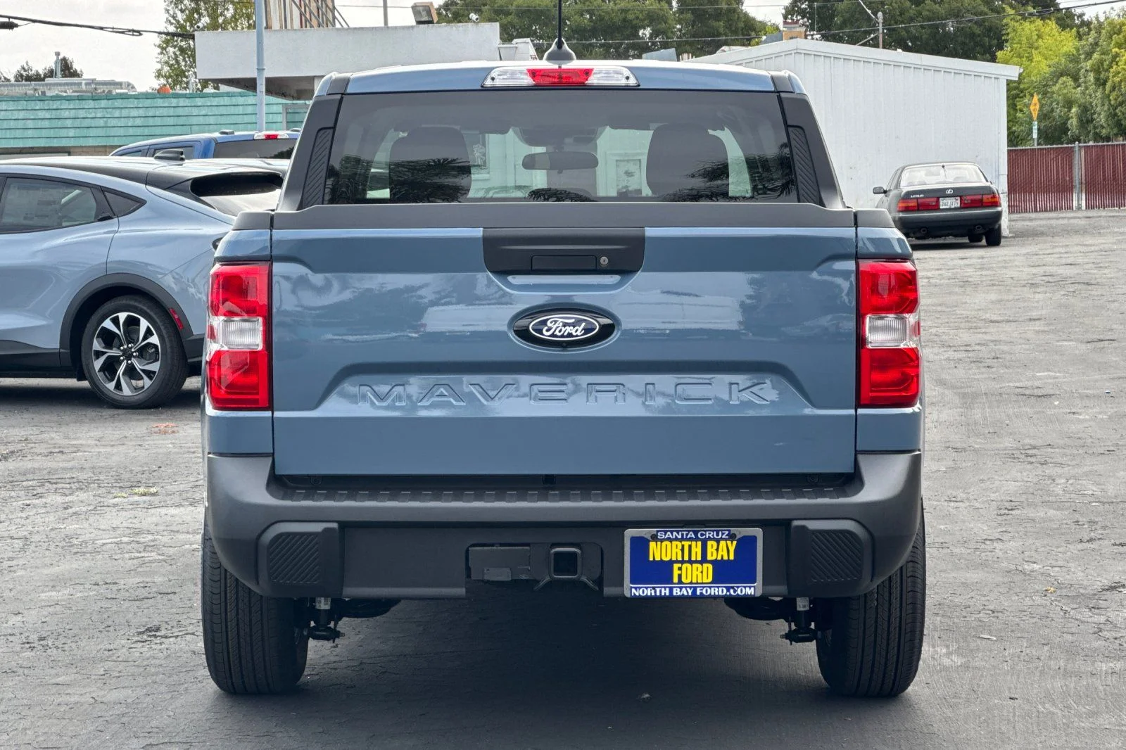 New 2026 Azure Gray Metallic Tri-Coat Ford XLT image 5