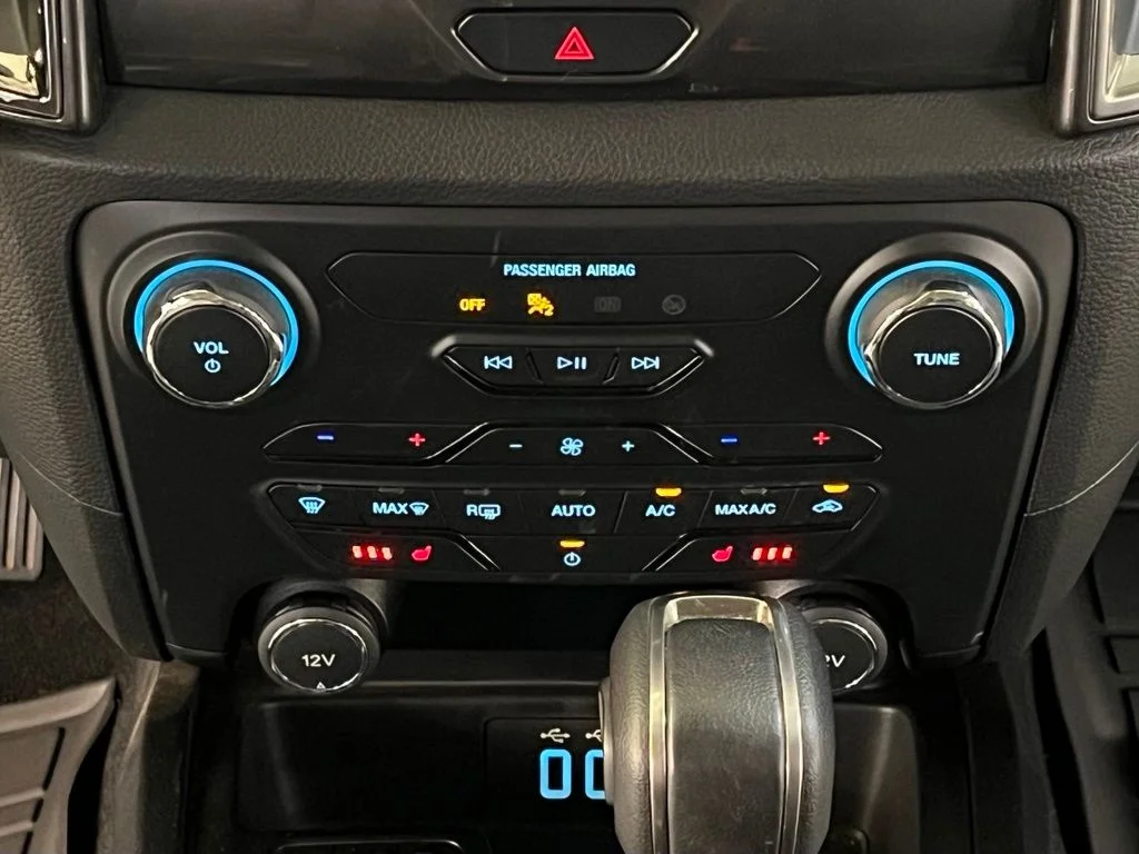 Used 2021 Blue Ford Lariat image 21