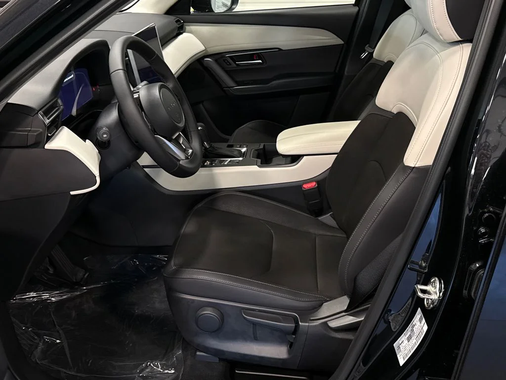 New 2026 Jet Black Mica Mazda 2.5 S Select AWD image 5