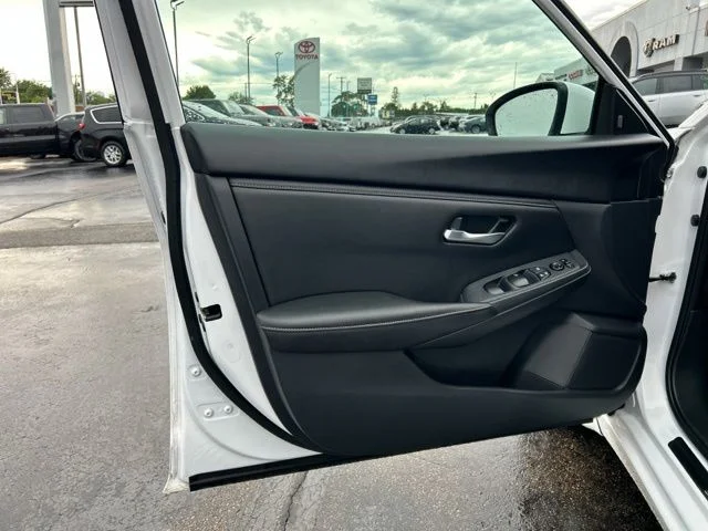 Used 2024 White Nissan SV image 24