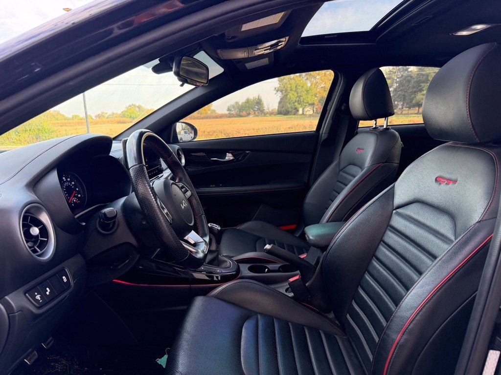 Used 2023 Black Kia GT image 10