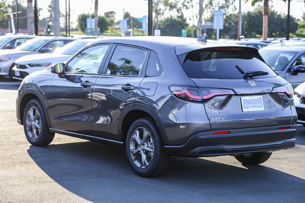 New 2026 Modern Steel Metallic Honda LX image 7
