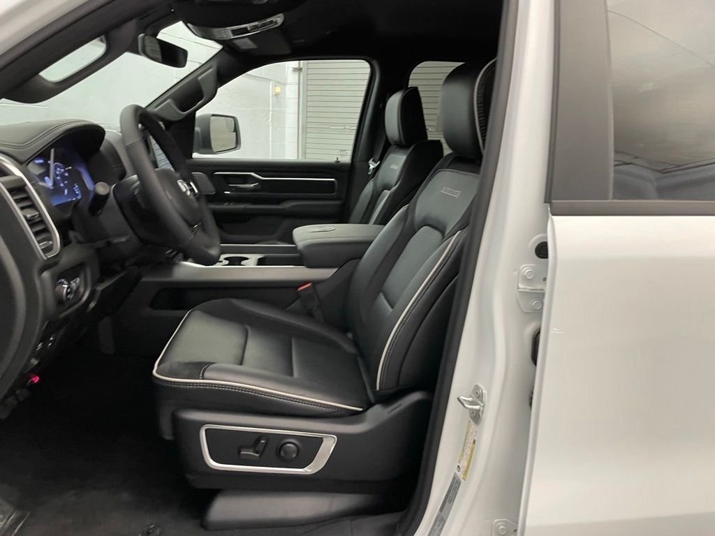 New 2026 Bright White Clear-Coat Exterior Paint RAM Laramie image 19