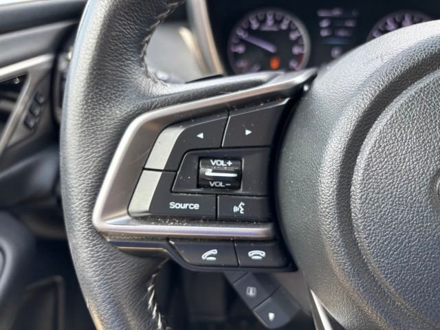 Used 2020 Abyss Blue Pearl Subaru Limited image 12