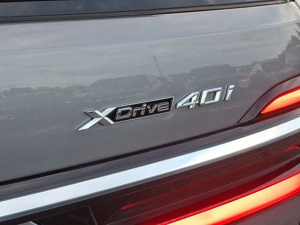 2026 BMW X7 40i - Photo 12