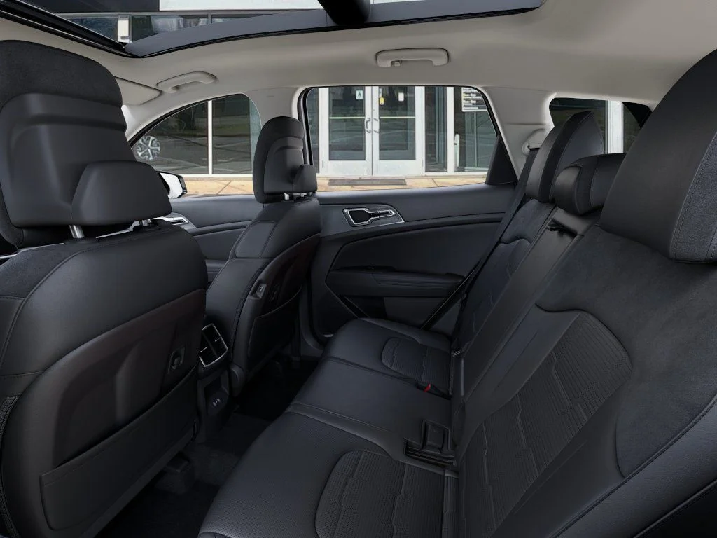 New 2027 Glacial White Pearl Kia SX-Prestige image 18