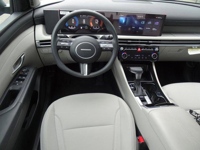 2025 Hyundai Tucson SEL - Photo 12