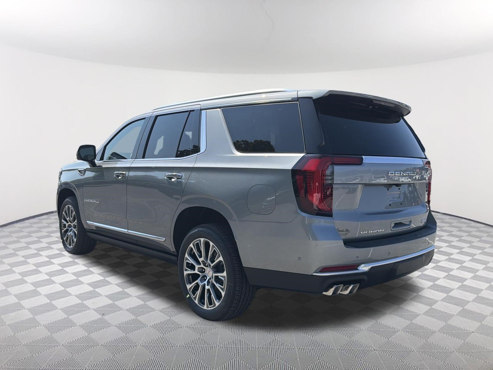 2026 GMC Yukon Denali - Photo 7